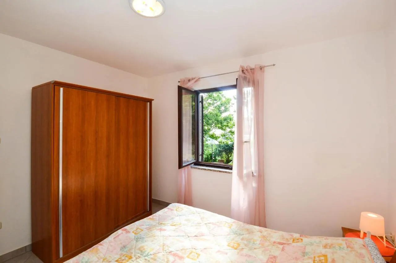 Maja Apartment Pag Town