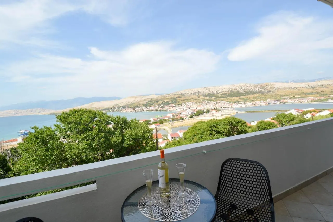 Maja Apartment Pag Town