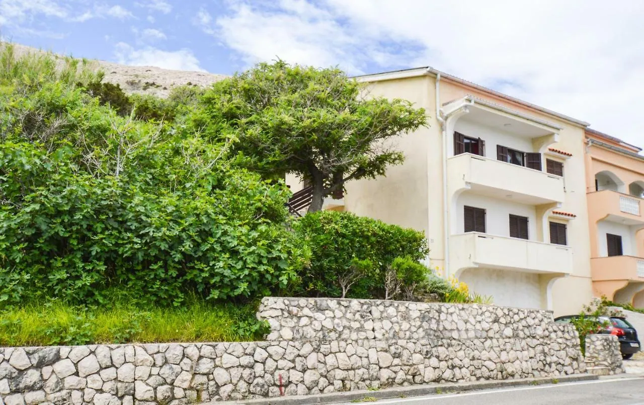 Maja Apartment Pag Town